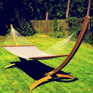 Best Hammock Stand • Reviews & Buying Guide (November 2024)